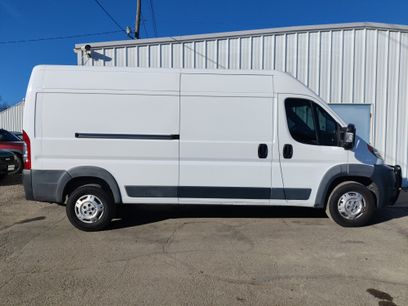 Used 2018 RAM ProMaster 2500 w/ Interior Convenience Group