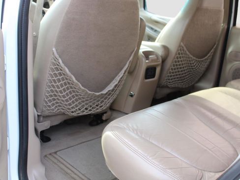 Used 1997 Ford Expedition Eddie Bauer image 40