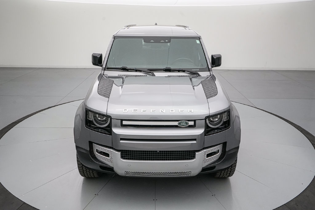 Used 2024 Land Rover Defender 110 S AWD/4WD image 9