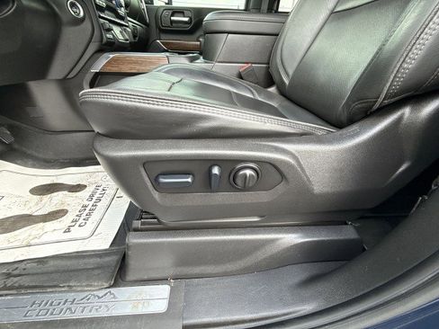Certified 2022 Chevrolet Silverado 2500 High Country w/ Z71 Off-Road Package image 14