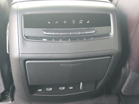 Used 2022 Cadillac Escalade Sport Platinum image 20