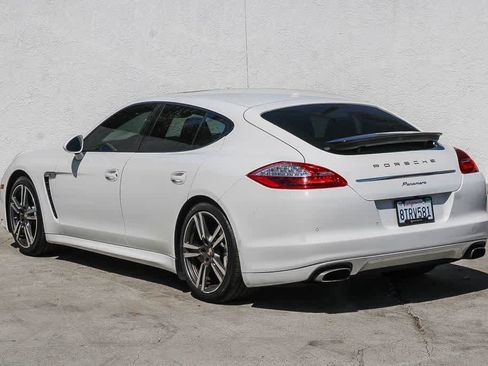 Used 2012 Porsche Panamera RWD image 4
