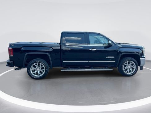 Used 2018 GMC Sierra 1500 SLT AWD/4WD image 10