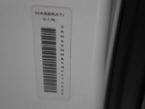 Used 2016 Maserati GranTurismo Convertible image 37