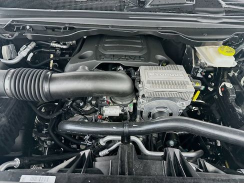 New 2026 RAM 1500 Laramie w/ Night Edition AWD/4WD image 18