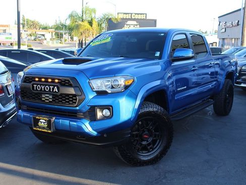 Used 2016 Toyota Tacoma TRD Sport w/ Towing Package RWD image 39