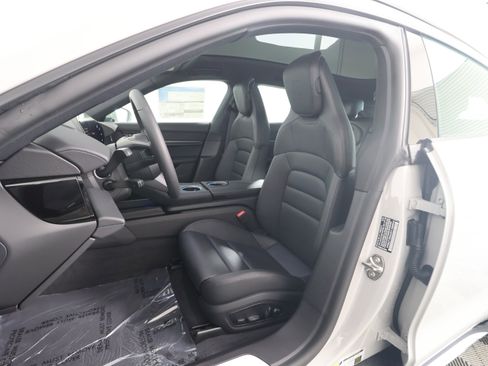 New 2025 Porsche Taycan 4 Cross Turismo AWD/4WD image 5