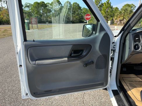 Used 2008 Ford Ranger XL image 9