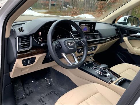 Used 2018 Audi Q5 2.0T Premium Plus w/ Premium Plus Package image 16