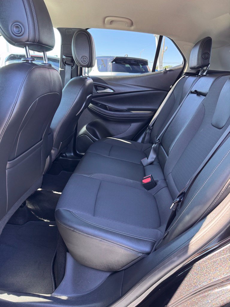 Used 2025 Buick Encore GX Preferred w/ Comfort Package AWD/4WD image 11