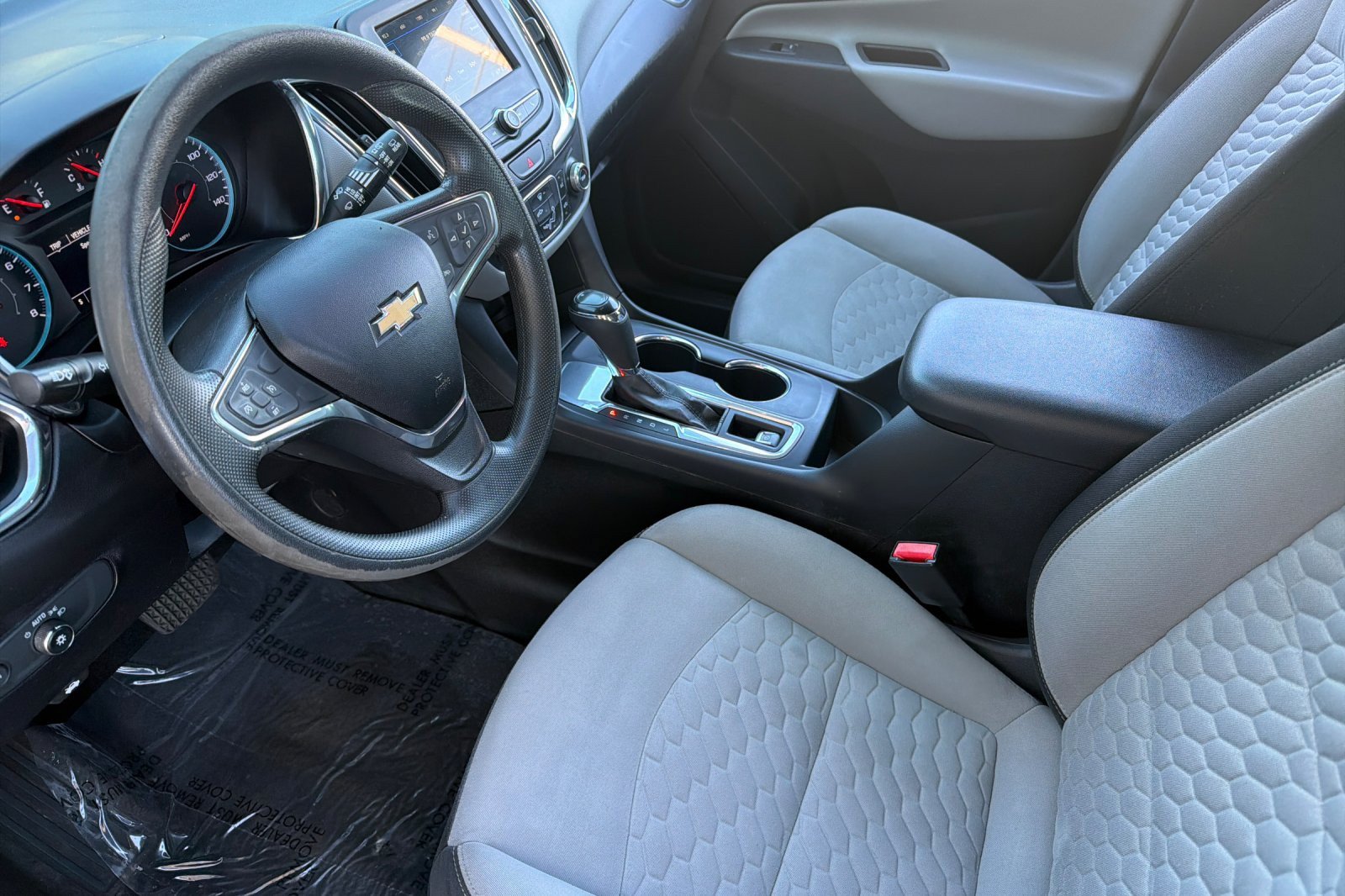 Used 2019 Chevrolet Equinox LS FWD image 7