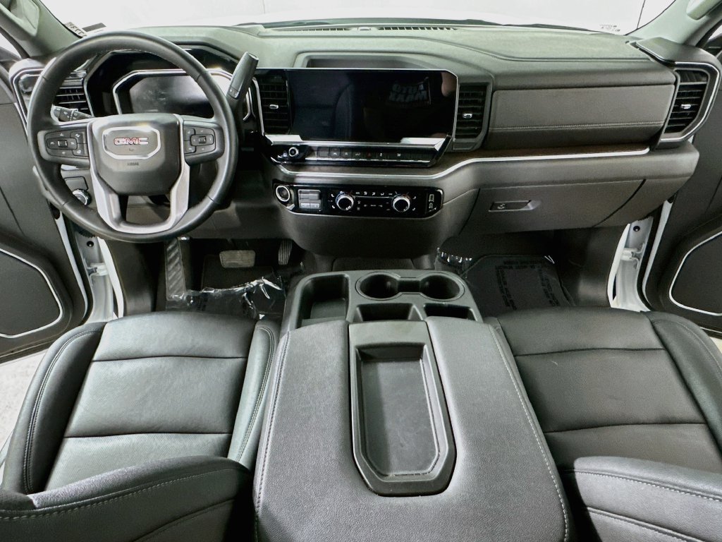 Used 2026 GMC Sierra 1500 SLT RWD image 18
