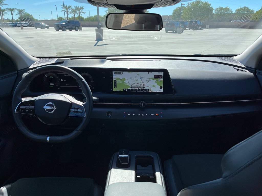Used 2024 Nissan Ariya FWD image 13