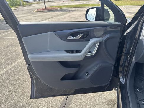 Used 2022 Chevrolet Blazer LT AWD/4WD image 24