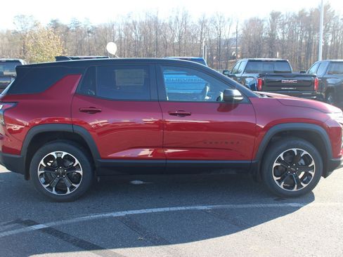 New 2026 Chevrolet Equinox LT w/ Convenience Package II image 8