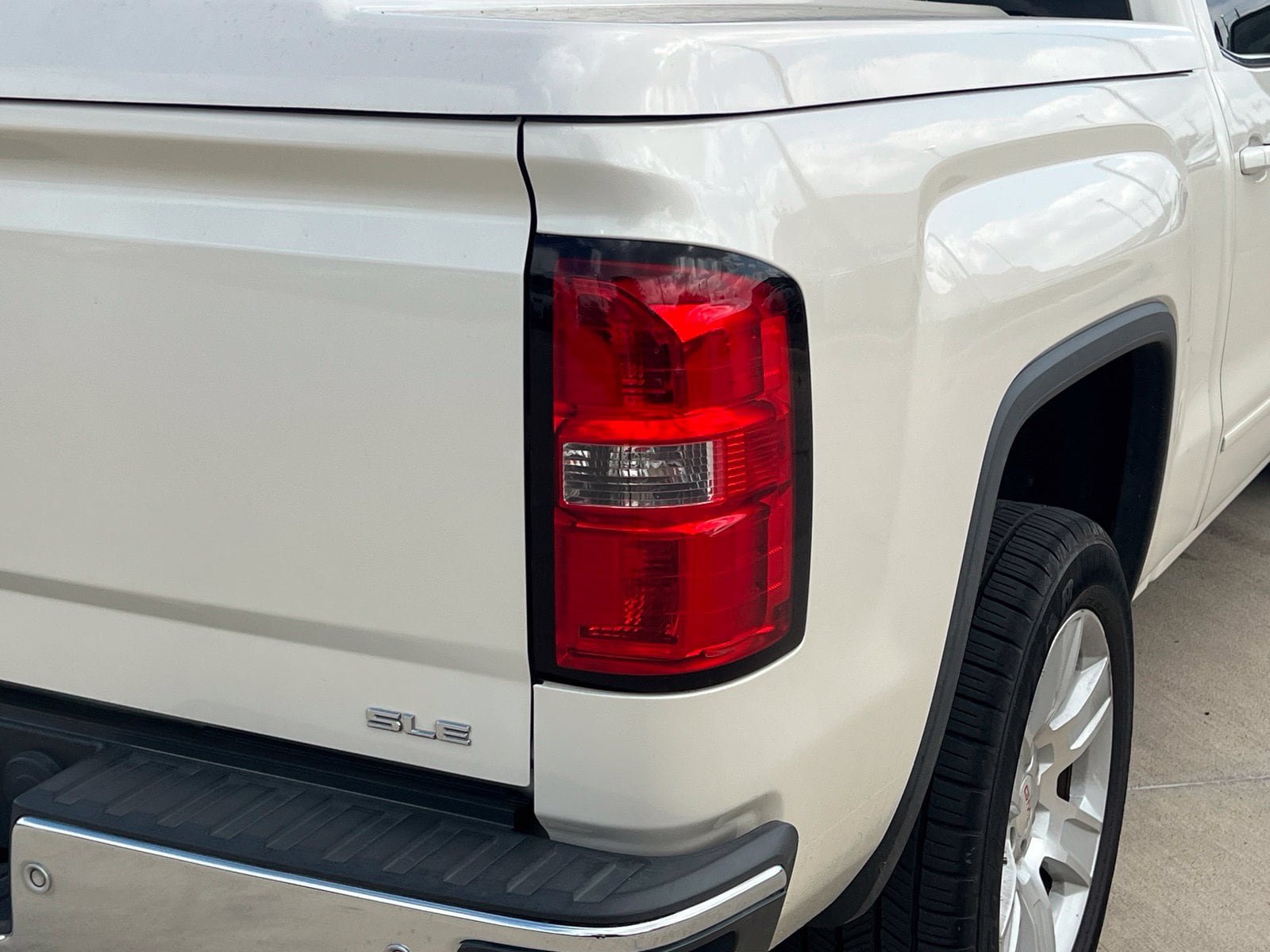 Used 2015 GMC Sierra 1500 SLE w/ Texas SLE Value Package RWD image 14