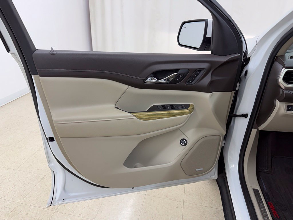 Used 2019 GMC Acadia Denali FWD image 21