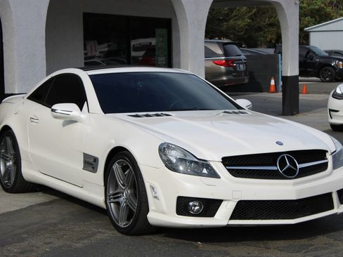 Used 2009 Mercedes-Benz SL 63 AMG image 3
