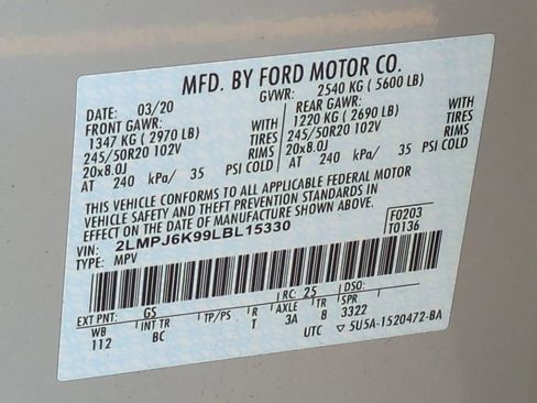 Used 2020 Lincoln Nautilus Reserve image 32