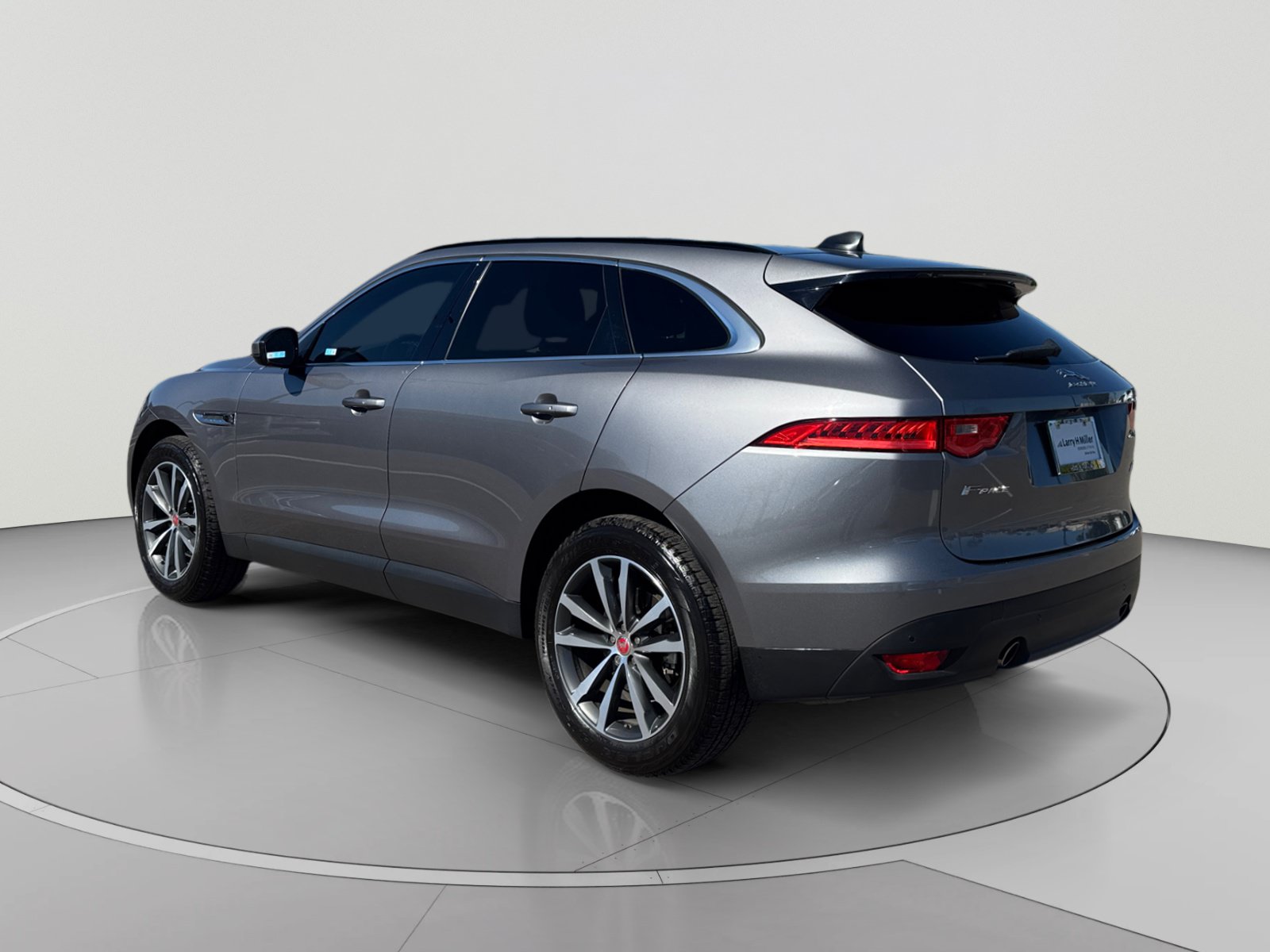 Used 2020 Jaguar F-PACE Prestige AWD/4WD image 3