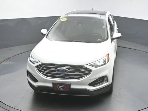 Used 2021 Ford Edge Titanium FWD image 43