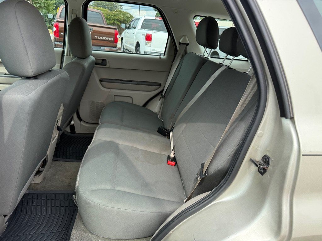 Used 2012 Ford Escape XLS FWD image 12