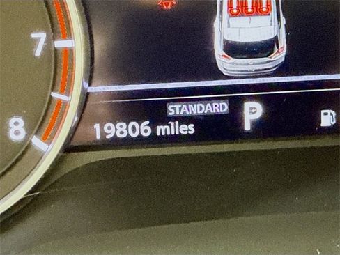 Certified 2023 Nissan Rogue SV image 33