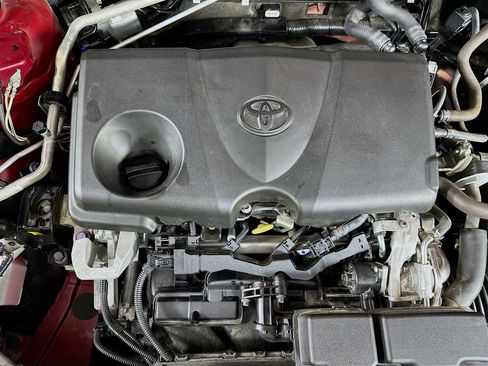 Used 2019 Toyota RAV4 XLE Premium image 33