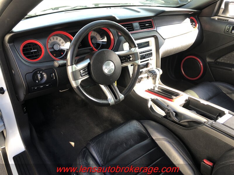 Used 2011 Ford Mustang GT Premium w/ 402A Rapid Spec Order Code RWD image 10