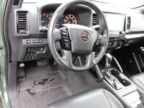 Used 2022 Nissan Frontier PRO-4X w/ Pro-4X Premium Package image 8