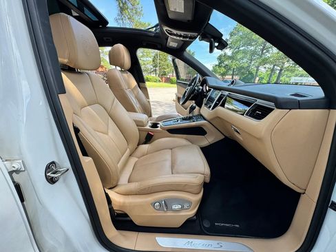 Used 2017 Porsche Macan S AWD/4WD image 14