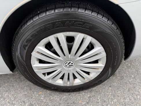 Used 2012 Volkswagen Jetta SE FWD image 17