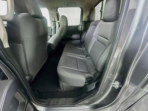 Used 2024 Nissan Frontier SV w/ SV Convenience Package RWD image 25