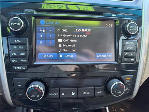 Used 2015 Nissan Altima 2.5 SL w/ Technology Package image 12