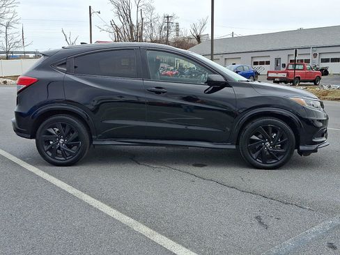 Certified 2022 Honda HR-V Sport image 7