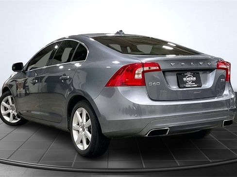 Used 2016 Volvo S60 T5 Premier image 13
