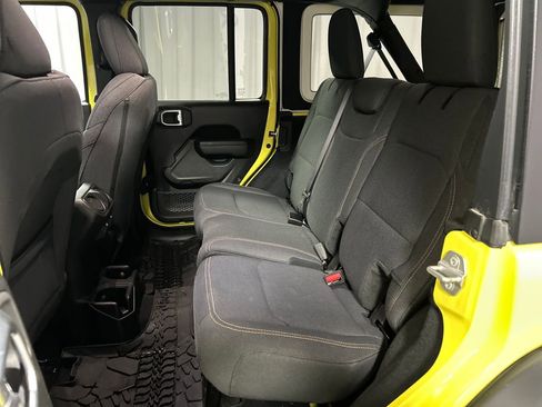 Used 2024 Jeep Wrangler Sport S image 23
