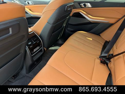 Used 2021 BMW X5 xDrive45e w/ Executive Package AWD/4WD image 19