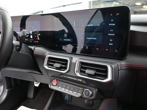 Used 2024 Ford Mustang GT Premium image 13