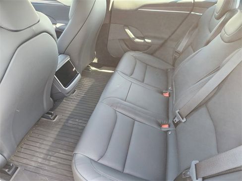 Used 2022 Tesla Model S image 21