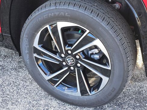 New 2026 Buick Enclave Sport Touring w/ LPO, Floor Liner Package FWD image 18