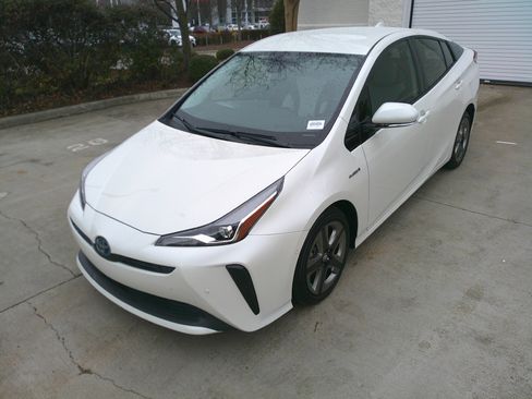 Used 2020 Toyota Prius Limited image 6