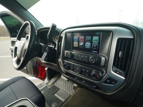 Used 2017 GMC Sierra 1500 SLE w/ SLE Value Package image 30