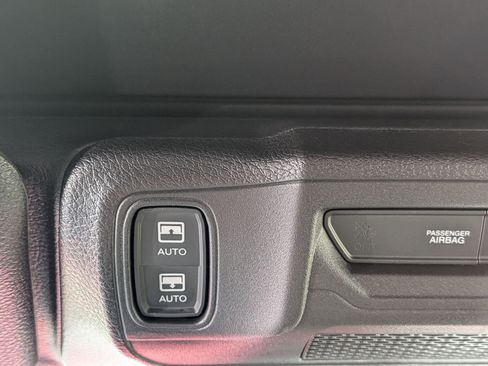 New 2026 Jeep Wrangler Unlimited Rubicon w/ Steel Bumper Group image 25