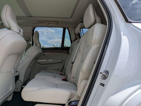 New 2026 Volvo XC90 B6 Ultra w/ Protection Package Premier AWD/4WD image 17