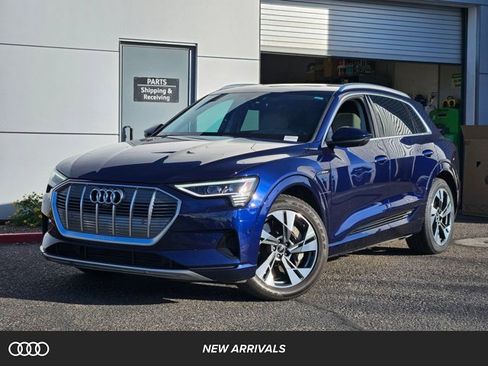 Used 2023 Audi e-tron Premium Plus w/ Premium Plus Package image 1