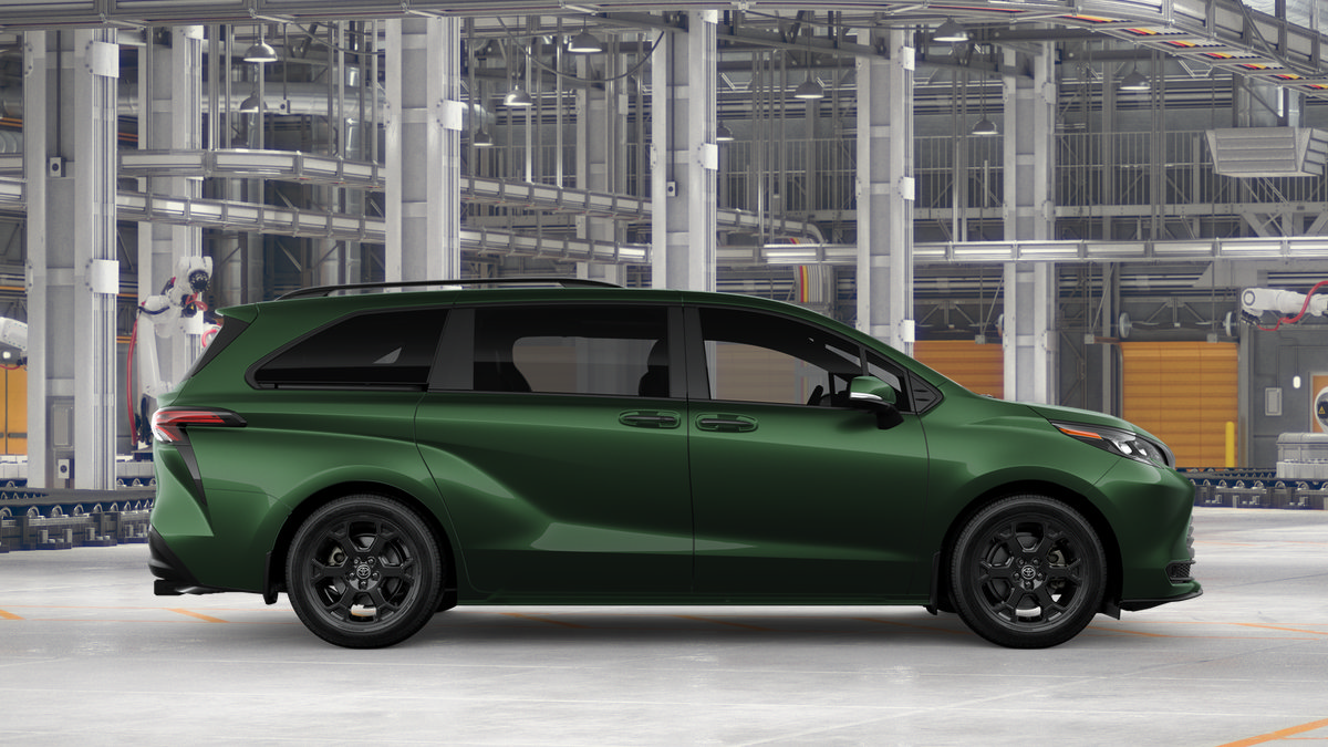 New 2026 Toyota Sienna XLE Woodland Edition AWD/4WD image 14