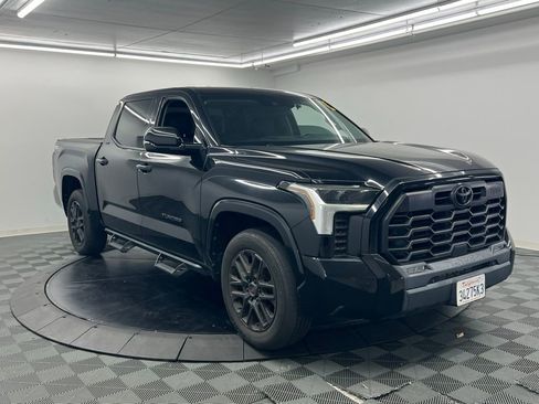 Used 2022 Toyota Tundra SR5 w/ TRD Sport Package AWD/4WD image 3