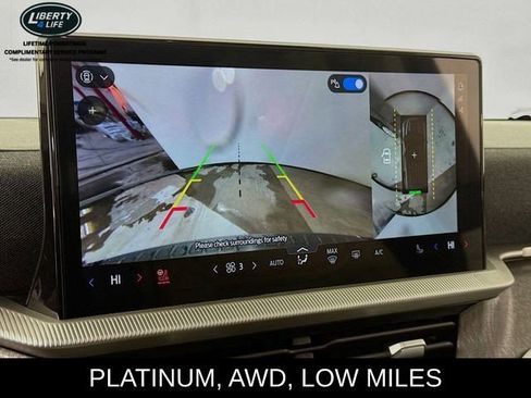 Used 2025 Ford Explorer Platinum w/ LUX Leather Package image 13