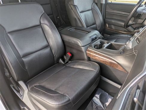 Used 2020 Chevrolet Tahoe LT image 32